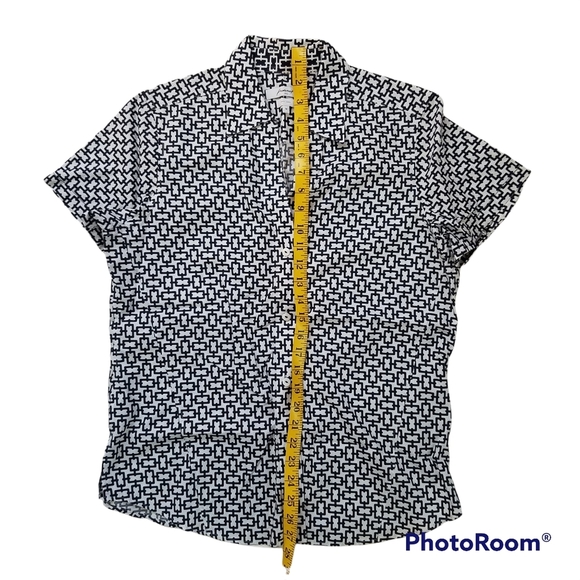 Foxcroft NYC Blouse Short Sleeve - Picture 5 of 6